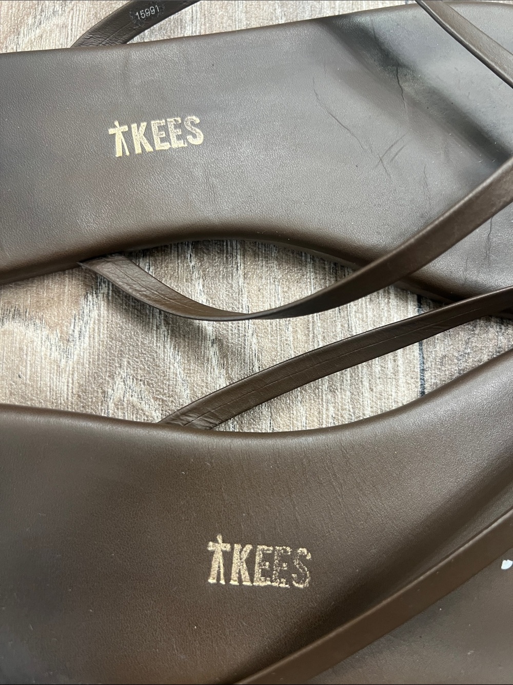 TKEES Chocolate Brown Slim Strap Flip Flops - Picture 3 of 7